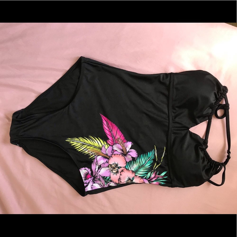 One piece bathing suit floral